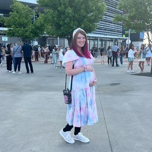 Ivy City Co dress worn once for Taylor Swift Concert!